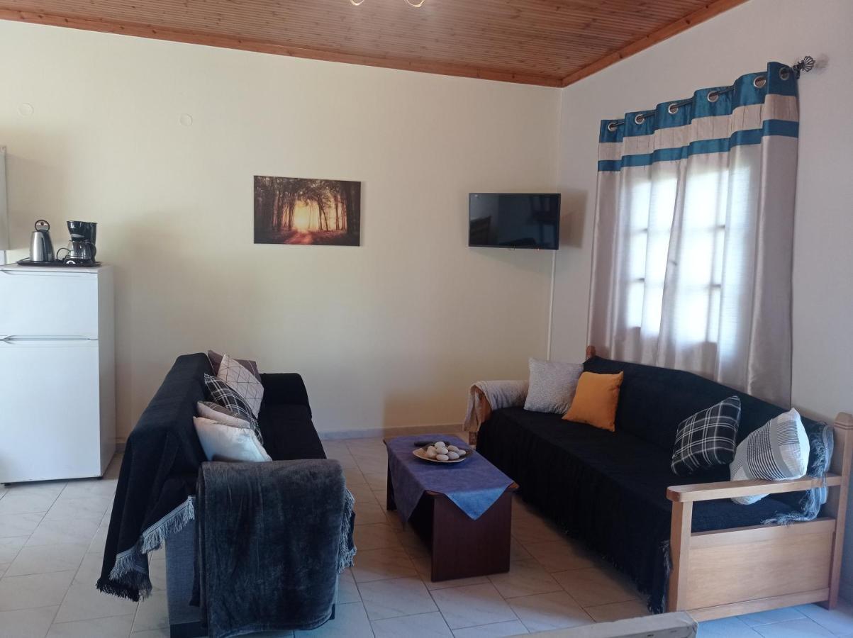 Appartement Yannis 1 *